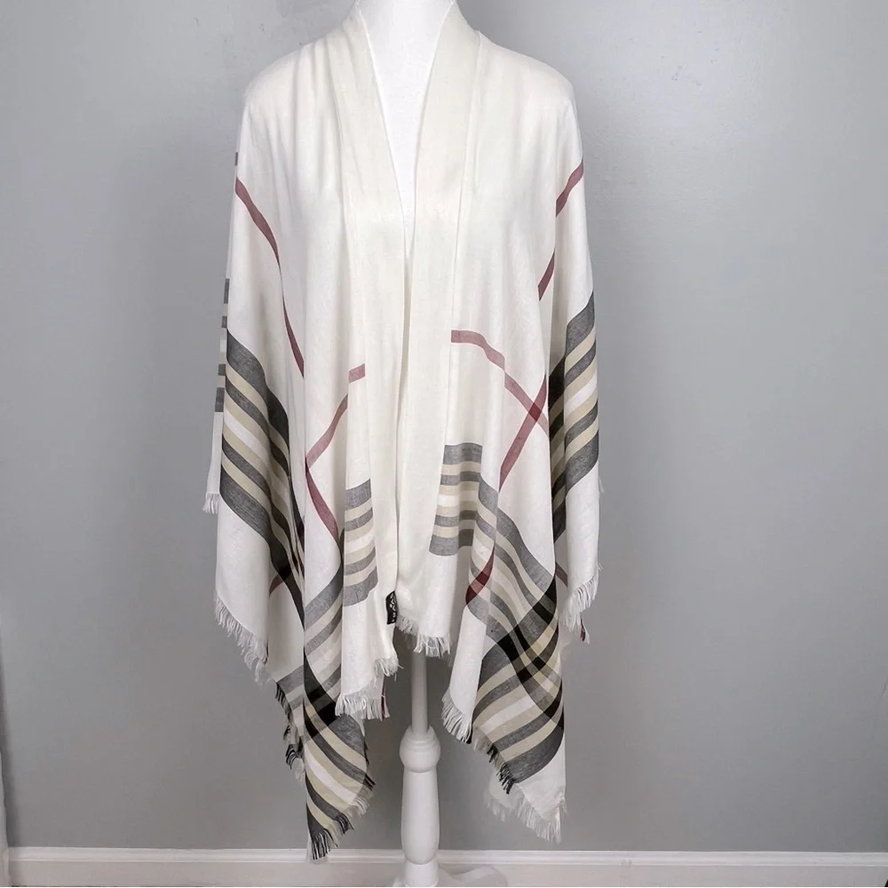 Fraas ivory plaid open front kimono shawl wrap with fringe trim, OS.